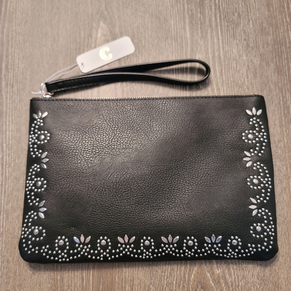 NWT  Charming Charlie black clutch purse